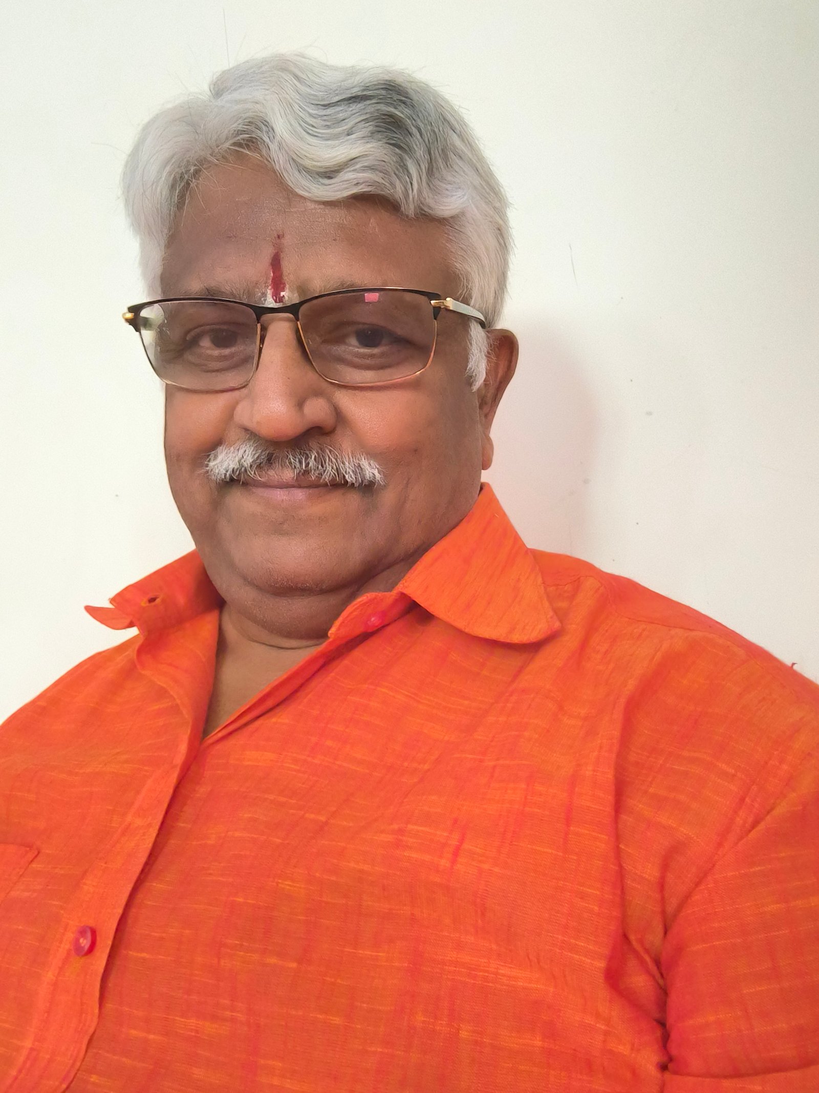 కొత్తపల్లి ఉదయబాబు