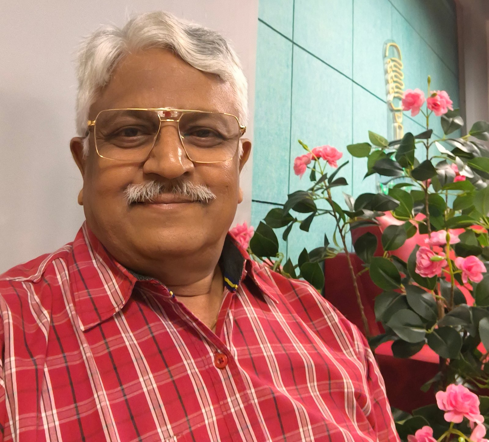 కొత్తపల్లి ఉదయబాబు
